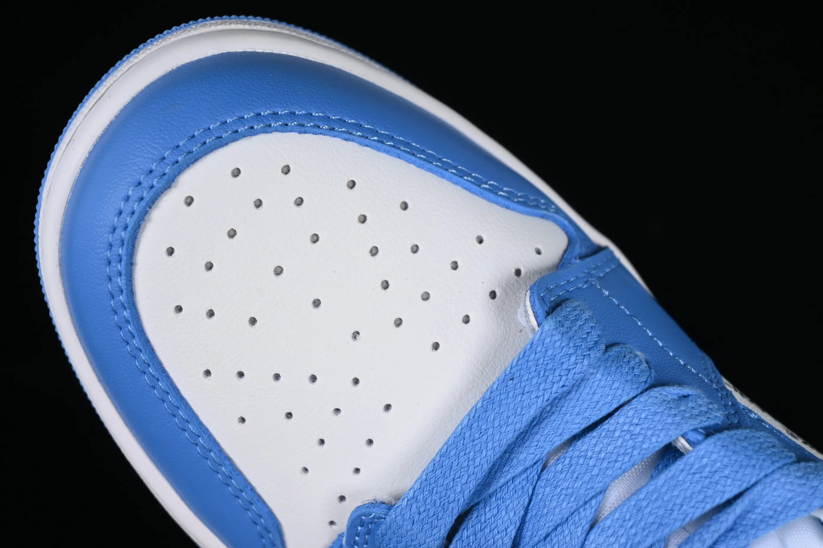 All categories Air Jordan Jordan series basketball shoes Air Jordan 1 Low Travis Scott x Air Jordan 1 Low OG AJ1 Joe 1 undercut low DM7866-180